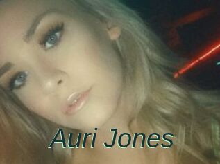 Auri_Jones