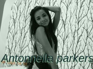 Antonnella_parkers