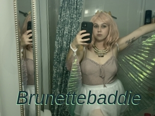 Brunettebaddie