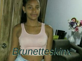 Brunetteskinx