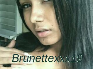 Brunettexxx19