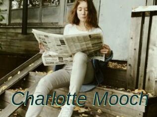 Charlotte_Mooch