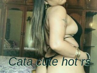 Cata_cute_hot_rs