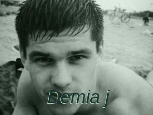 Demia_j