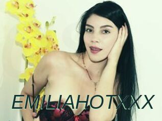EMILIAHOTXXX