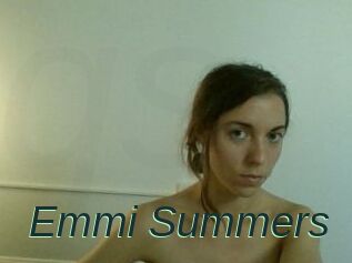 Emmi_Summers
