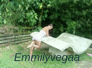 Emmilyvegaa
