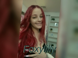 Foxylilly