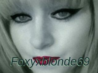 Foxyxblonde69