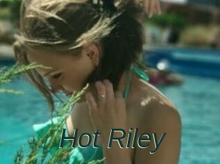 Hot_Riley