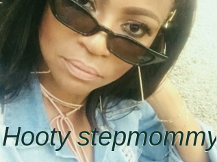 Hooty_stepmommy