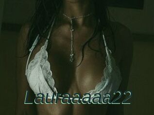 Lauraaaaa22