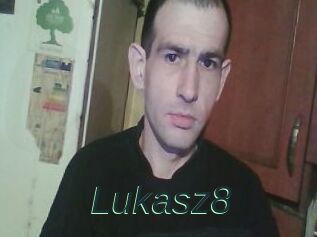 Lukasz8