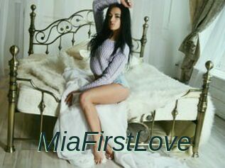 MiaFirstLove