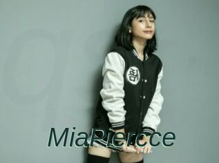 MiaPiercce
