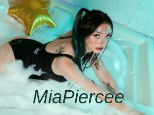 MiaPiercee