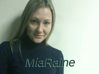 Mia_Raine