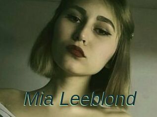 Mia_Leeblond