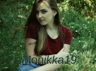 Monikka19