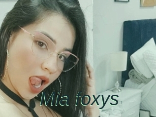 Mia_foxys
