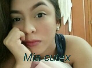 Mia_cutex