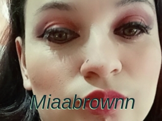 Miaabrownn