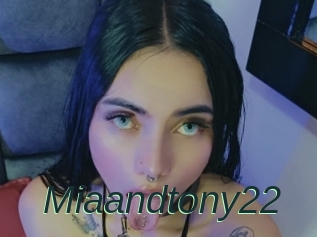 Miaandtony22