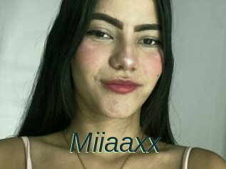 Miiaaxx