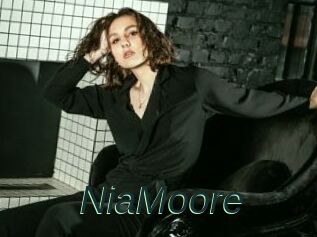 NiaMoore