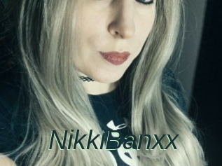 NikkiBanxx