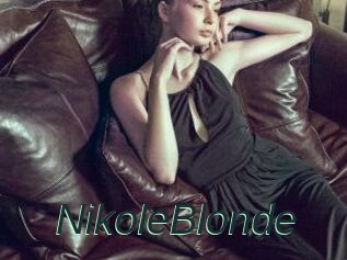 NikoleBlonde