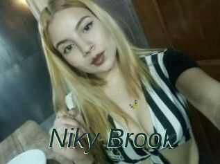 Niky_Brook