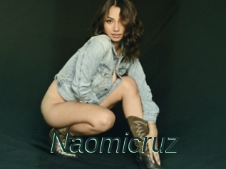 Naomicruz