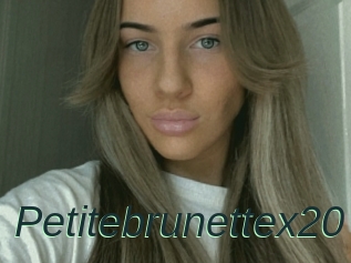 Petitebrunettex20
