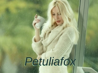 Petuliafox