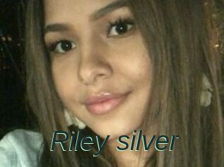 Riley_silver