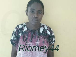 Riomey44