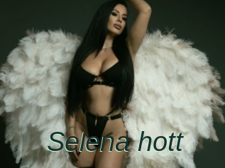 Selena_hott