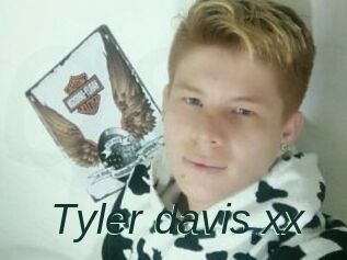Tyler_davis_xx